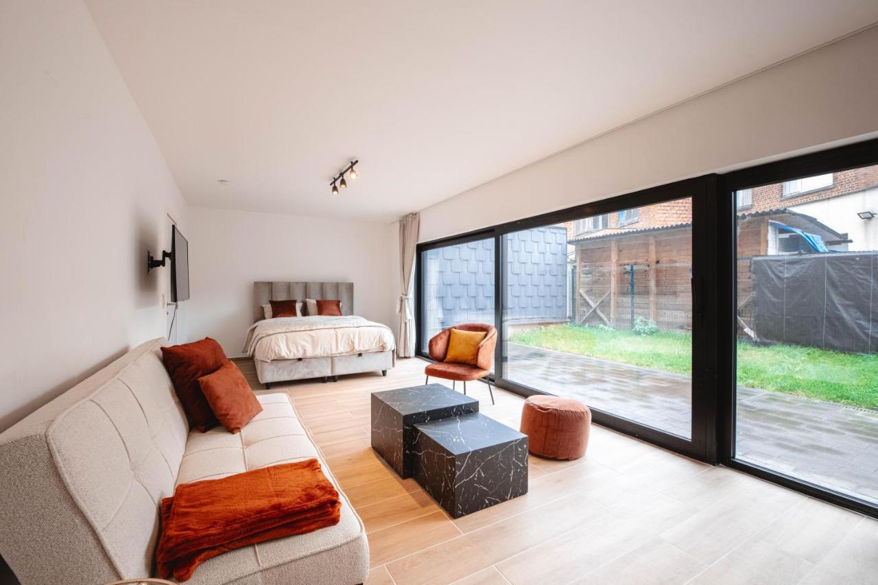 K&Y Suites 3 Brussels Airport 500M! ซาเวนเตม ภายนอก รูปภาพ